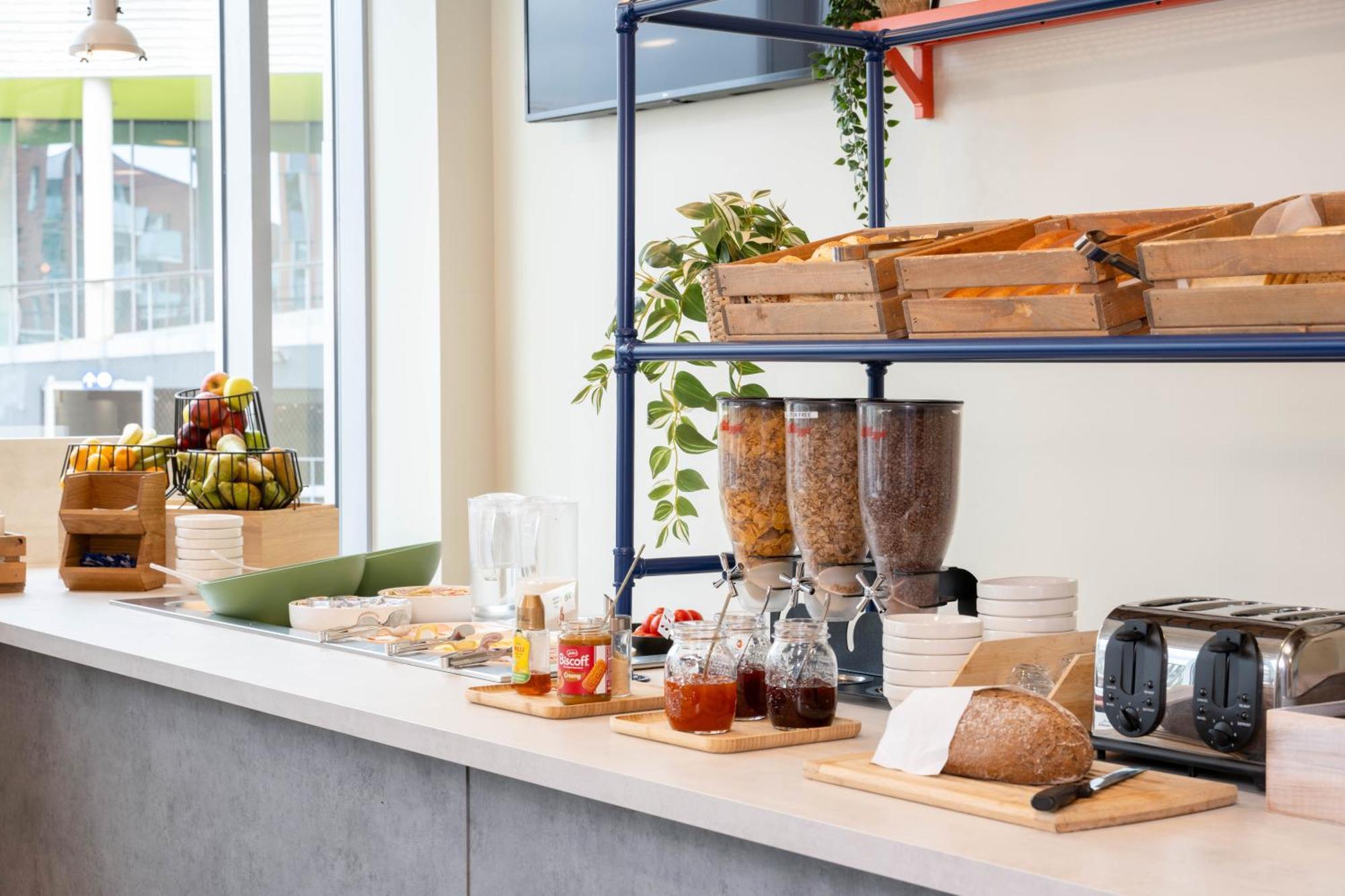 Ibis Budget Leuven Centrum מראה חיצוני תמונה